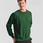 Fruit of the Loom Classic Raglan Sweatshirt SS8 BOT MODEL 1 HERO