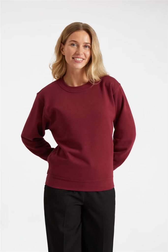 UC203 Uneek Classic Sweatshirt – Maroon (model, front)