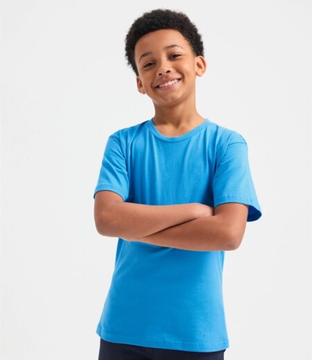 UC306 Uneek Childrens Classic T-Shirt – Sky Blue (model, front)
