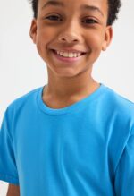 UC306 Uneek Childrens Classic T-Shirt – Sky Blue (model, front close-up)