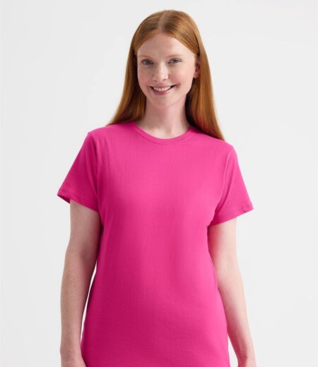 UC318 Uneek Ladies Classic T-Shirt – Hot Pink (model, front)